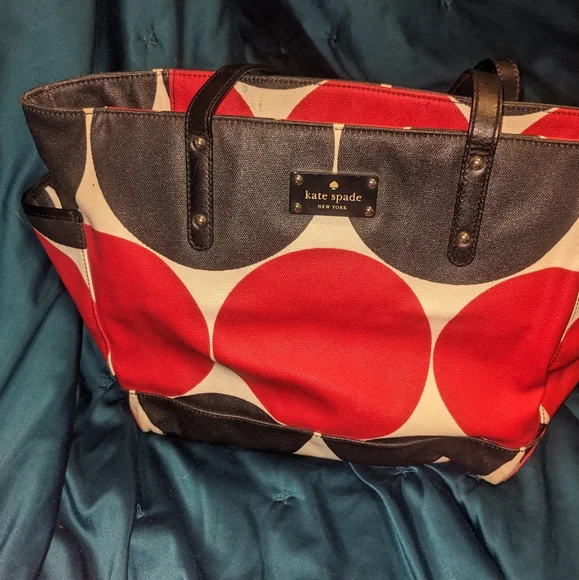 Kate Spade New York Diaper Bag/Tote Bag red and black - Picture 2 of 3